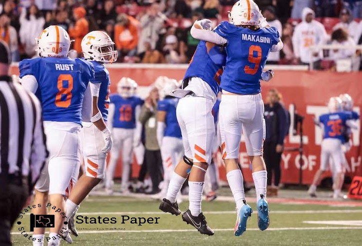 High school football Defending 5A champion Timpview unanimously voted to finish first in Region 7